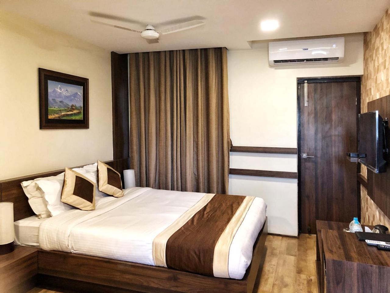 Hotel Kailas Pvt Ltd Birganj Eksteriør billede